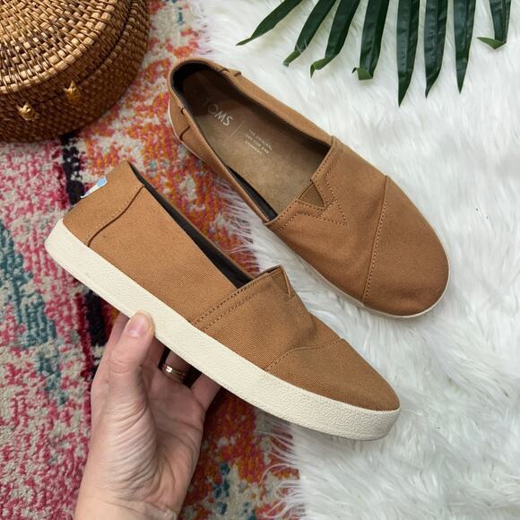 Toms Loafer Sneaker 7 Neutral Brown Tan Lightweight Slip On - Picture 1 of 10